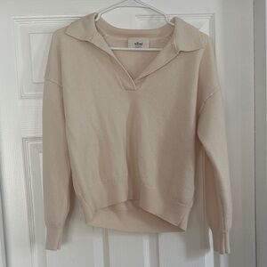 Aritzia Wilfred Cashmere V-Neck Sweater in Cream